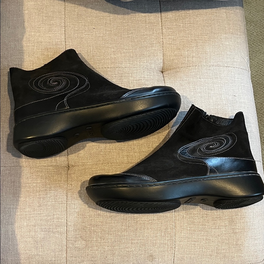Naot Black Ankle Booties with Swirl Design